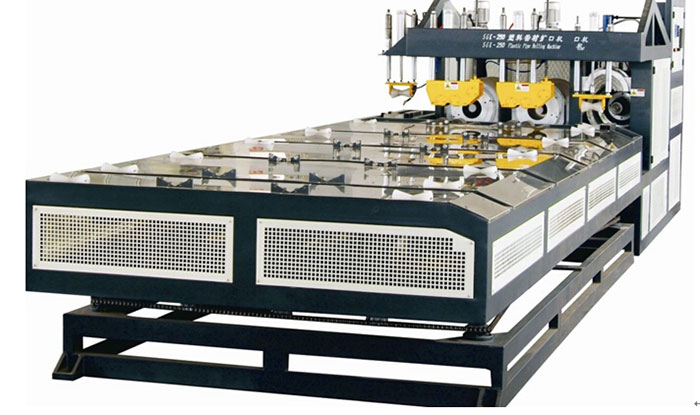 PVC-pipe-belling-machine1