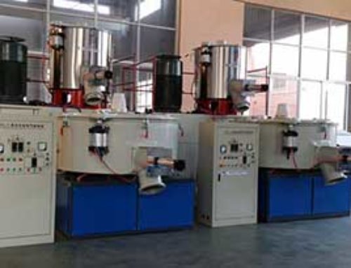 Wood-plastic mixer